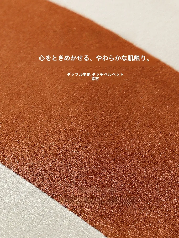 ソファーに置くクッションの色合わせで失敗しない方法は？