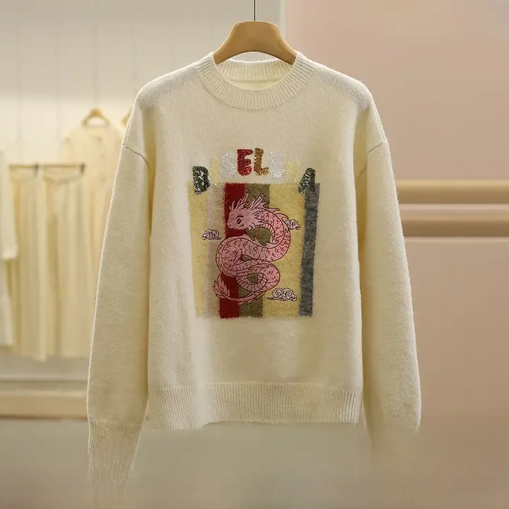 春用 手工刺繍ニットセーター【ウール混・極上の柔らかさ・ハイネック】