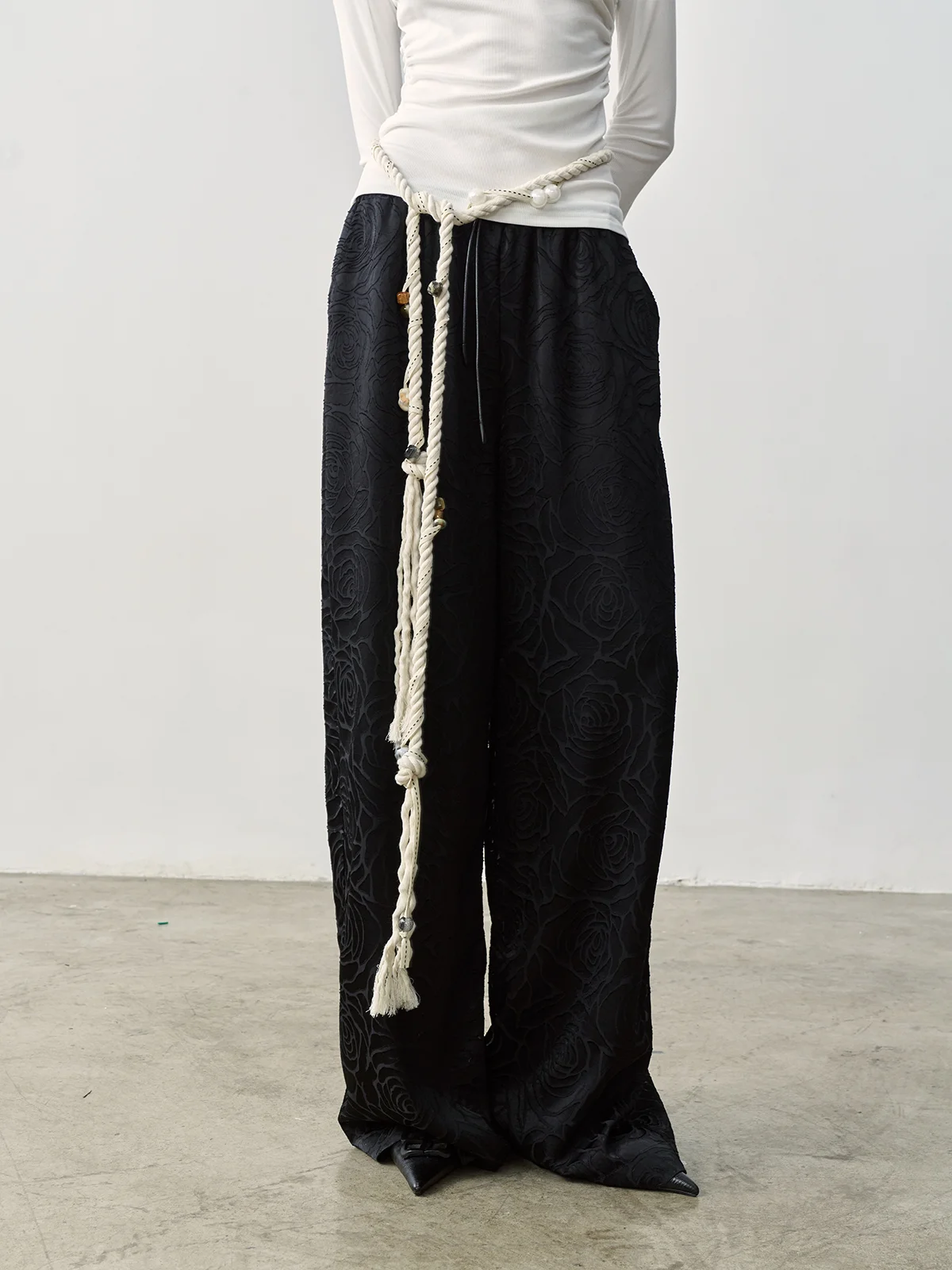 麻色手作りビーズウエストコード：ユニークなアクセサリーとしての実用性とデザイン性