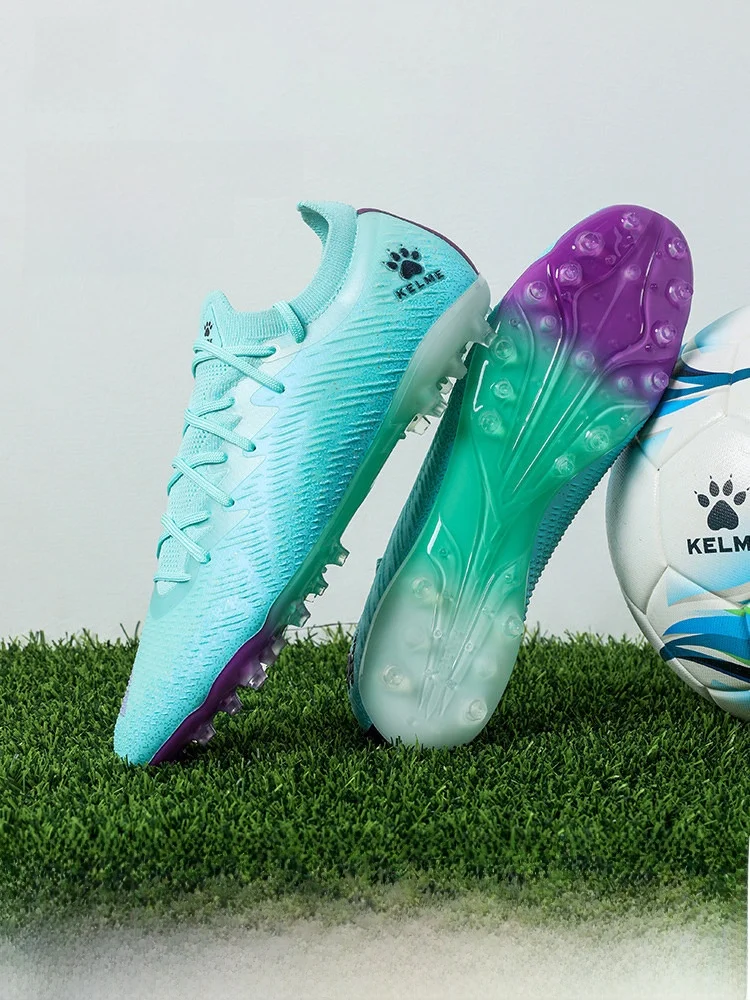 サッカーボツをどう選ぶ？KELMEの疾電2.5がプロのトレーニングに使われている理由