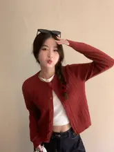 グレーのツイード風ニットカーディガン【秋用・女性向け】