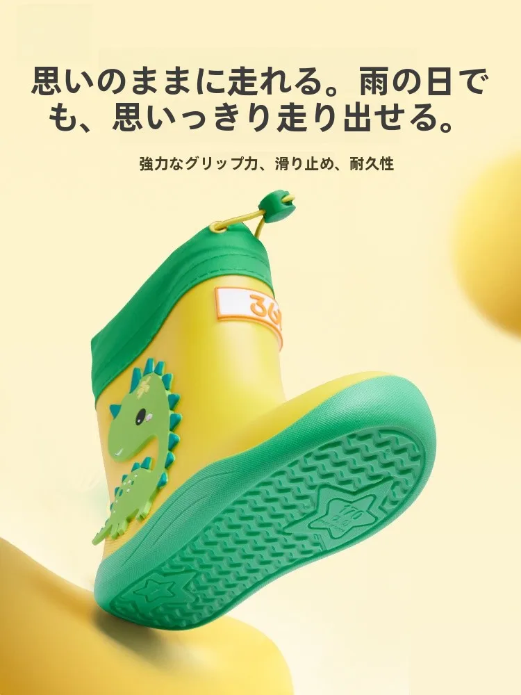 レインブーツ サイドゴアを選ぶべきタイミングは？子どもが通学する季節にこそ活きるリアルな選び方
