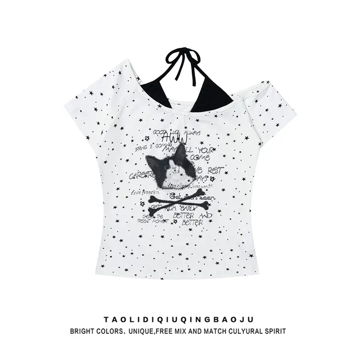 星柄プリントの斜め肩短袖Tシャツ【レディース・夏用・シルエットを美しく見せるデザイン・ショート丈】