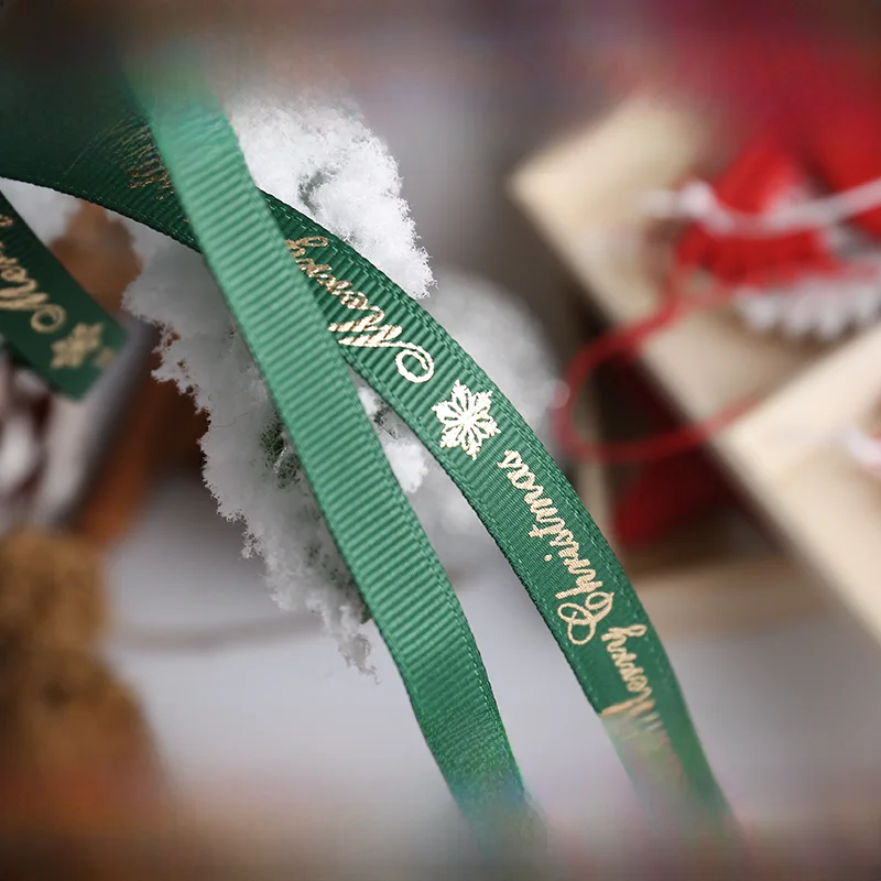 色紙 デコレーション でクリスマスをもっと可愛くするには？