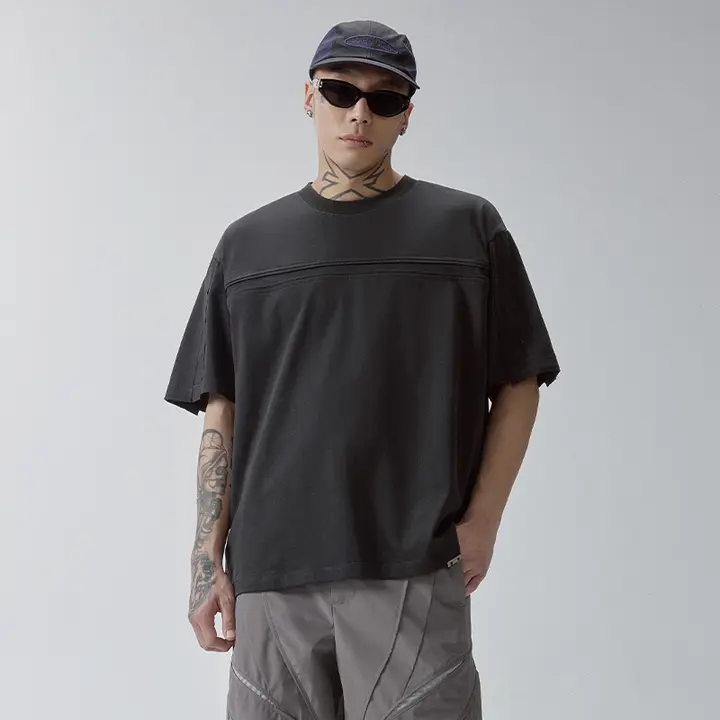 トレンド感あるシンプルデザインの純色Tシャツ【小さめ襟・カジュアル・幅広シルエット】