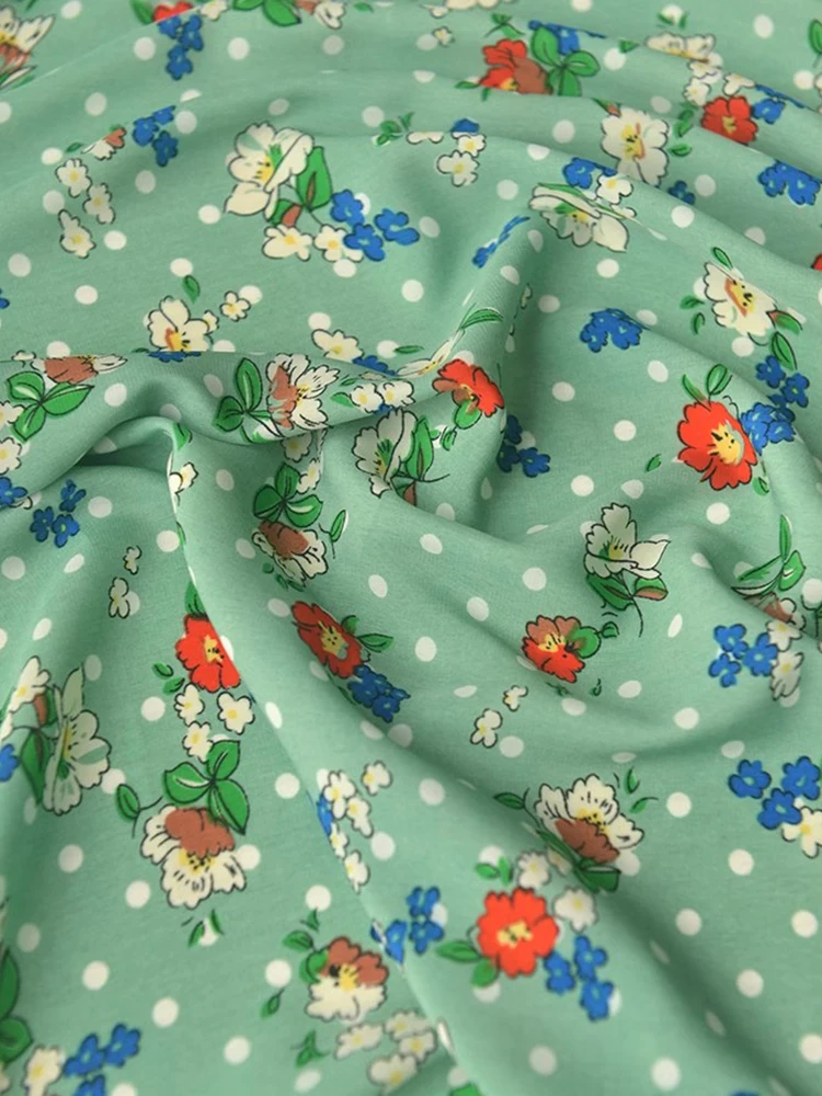 5月20度と6月の気温に合わせた服の選び方：涼しく快適な1着で季節の移り変わりを乗り越える