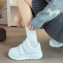厚底マジックテープ女性用スニーカー【丸いつま先・カジュアルデザイン】