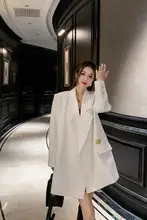 エレガントな白いジャケット【春秋用・韓国風・ゆったりデザイン】