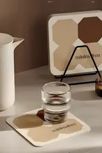 高級感あるレザー製 吸水コースター【テーブル用・厚手・熱絶縁】