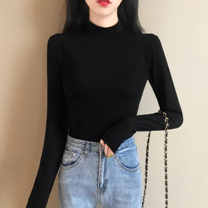 黒のハイネック長袖トップス【薄手・フィット感・秋冬用】