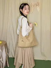 大容量トートバッグ【通勤・肩掛け・軽量デザイン】