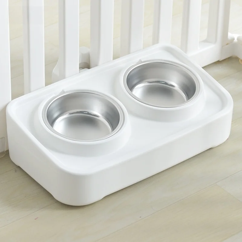 お椀型食器セット：ペット用安定型ダブルボウルの実用性と使い方