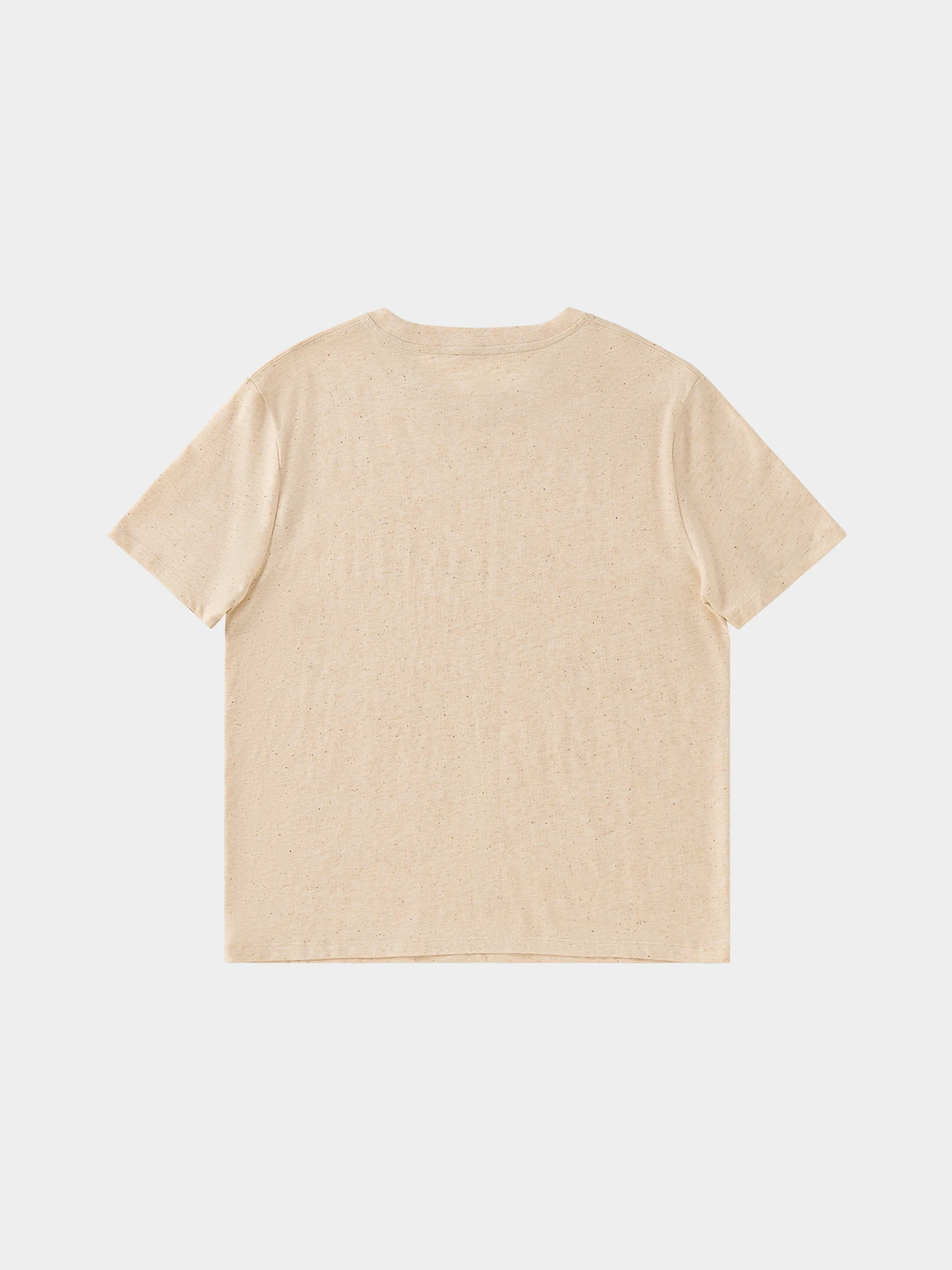オフィスカジュアルのTシャツはどう選ぶ？レトロな彩点シルクコットンTシャツが解決するリアルな悩み