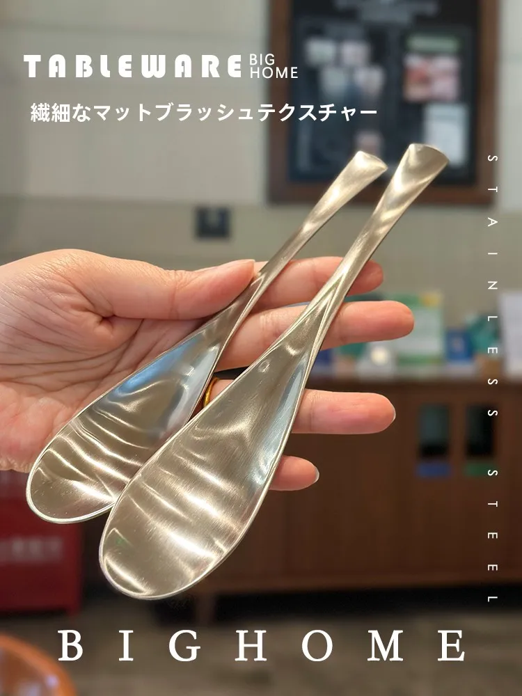 キャビアスプーンを選ぶべきタイミングは？実は毎日の食事に隠れている「質感の選択」
