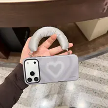 可愛いデザインのスマートフォンケース【ストラップ付き・iPhone対応】