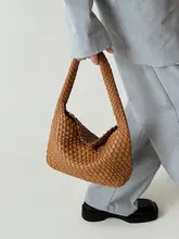手作り編み込みデザインのバッグ【高級感・ショルダーバッグ・ハンドバッグ】