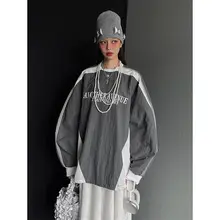 秋冬向けレトロ風カラーブロッキング長袖トップスとレースキャミワンピース（セットアップ対応）