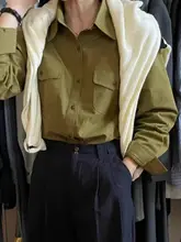 秋にぴったりなフィット長袖シャツ【無地・ダブルポケット・コットン】