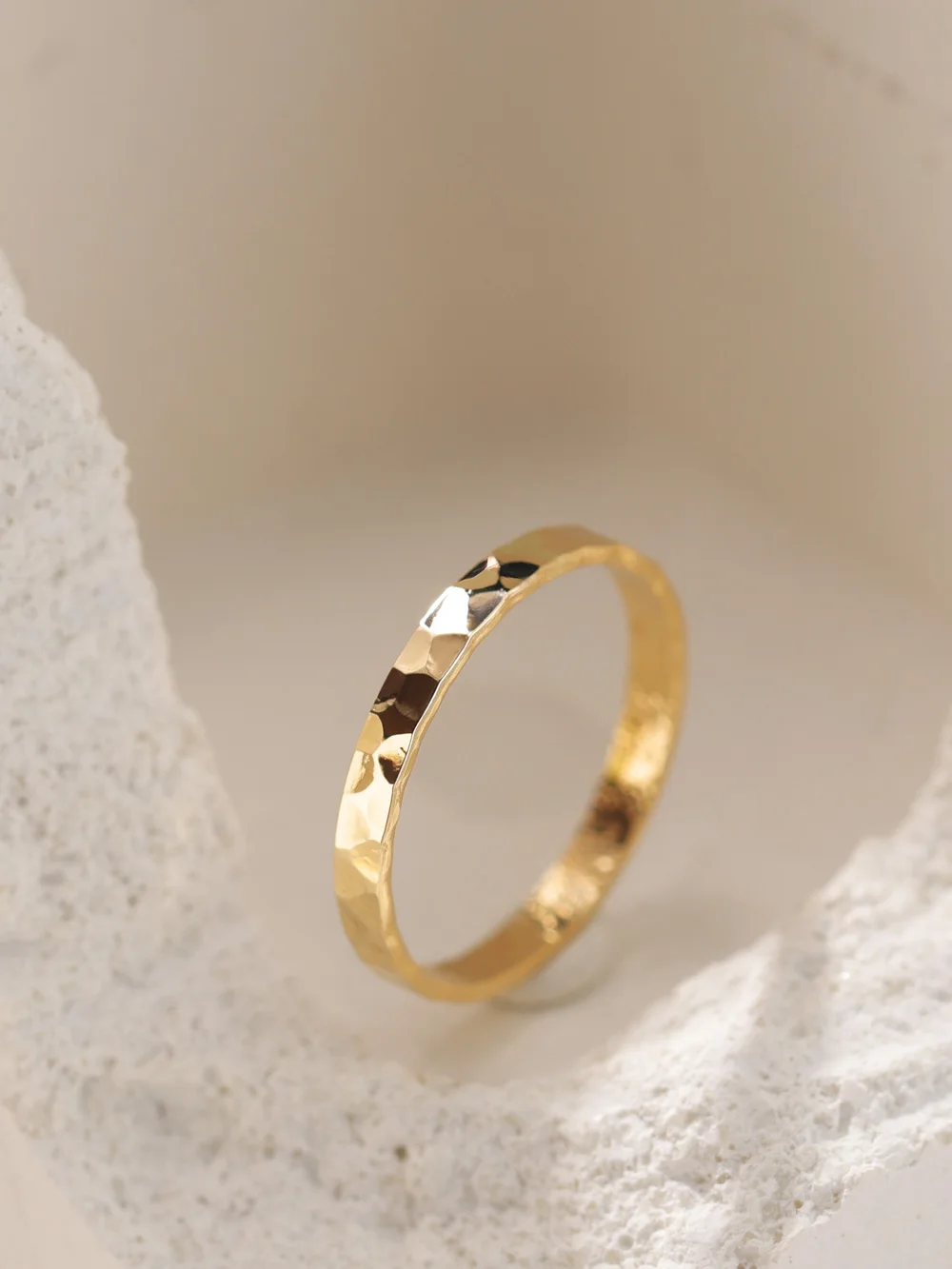 14k リングとイタリアン ジュエリー リング、どちらが今、私たちのファッションに必要なのか？