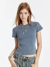 ラウンドネックのショートスリーブTシャツ【刺繍・クールなデザイン・女性用・雰囲気のある青】