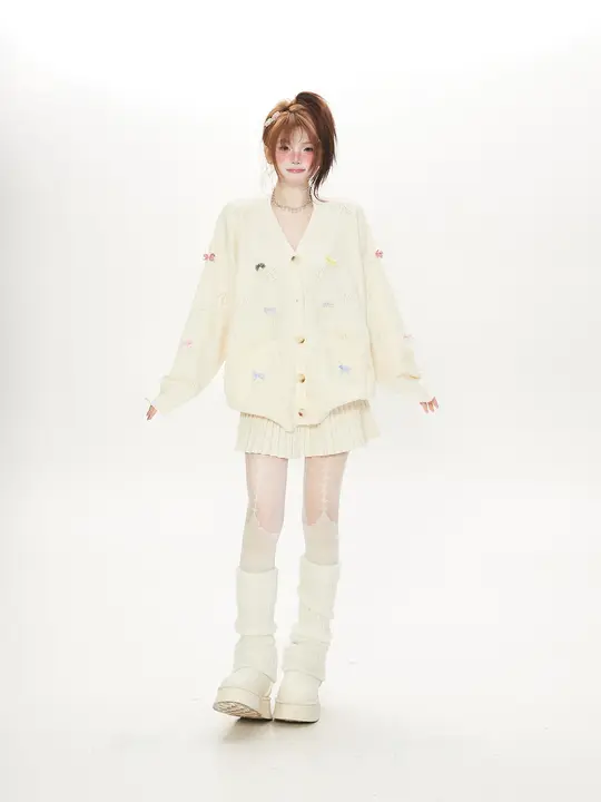 極上の柔らかさ！デザイン性の高いリボン付き花模様ニットカーディガン【春秋用・女性用】