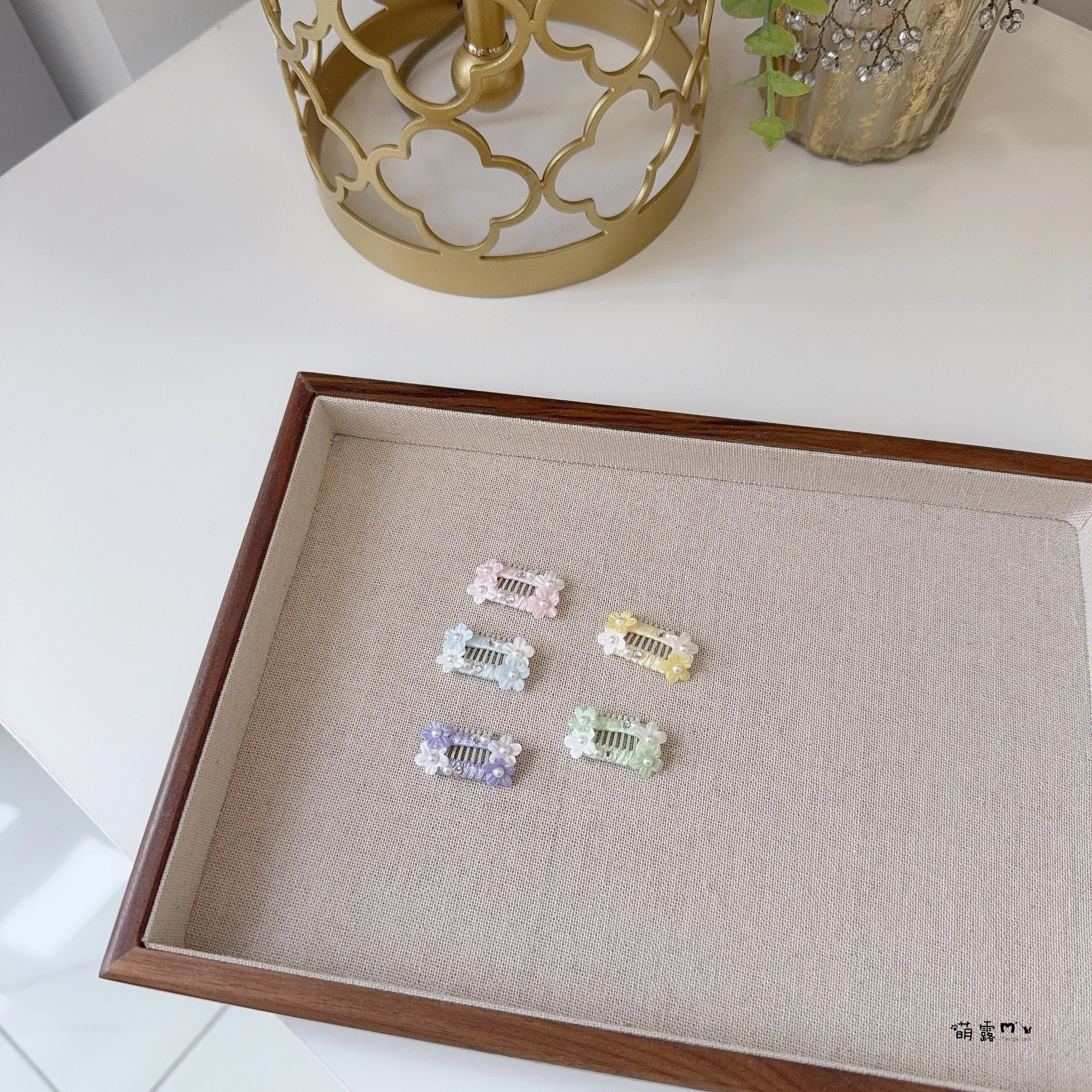 ペット用手作りミニ花柄ヘアクリップの実用性と使い方