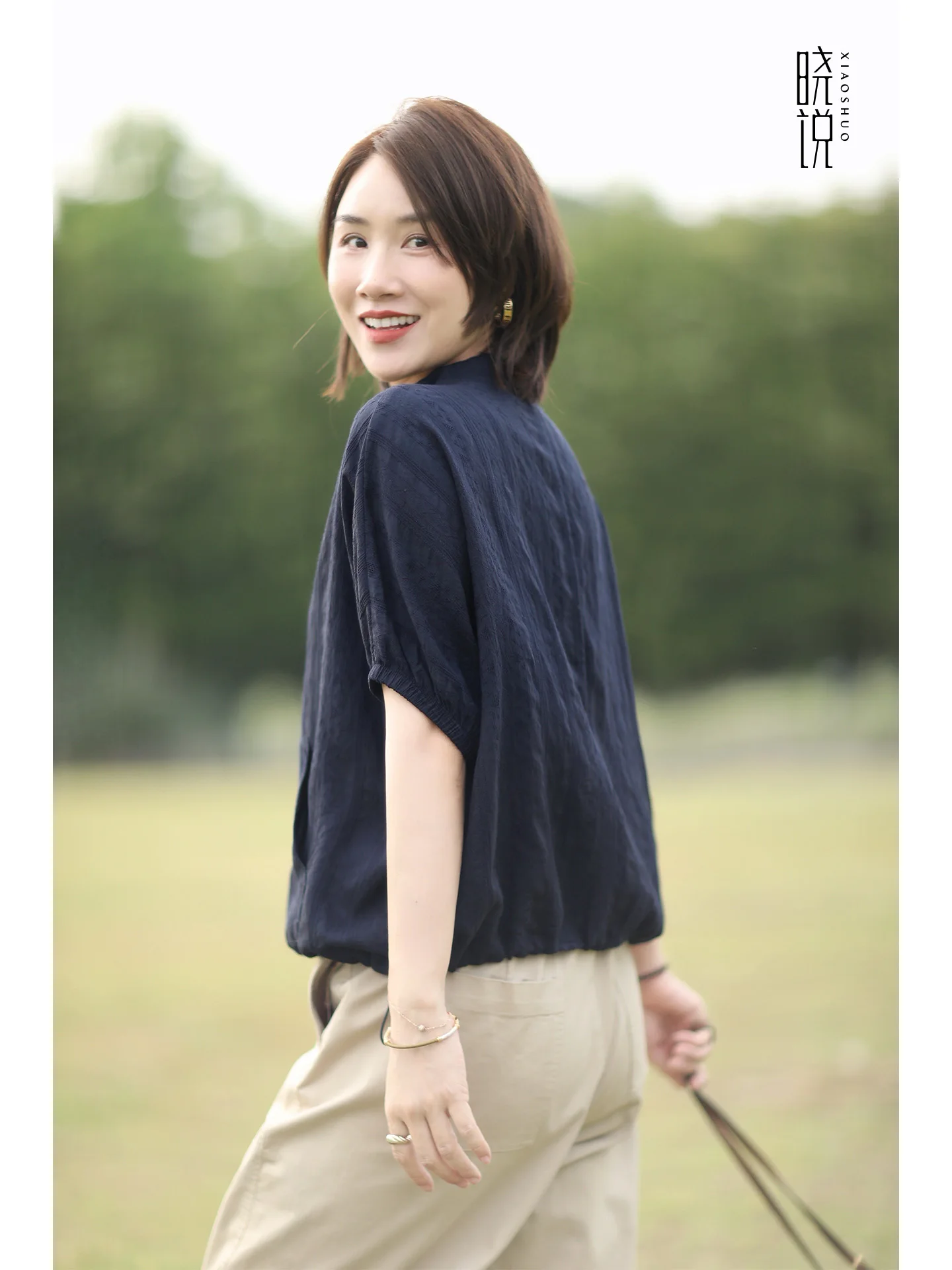 ブラトップティーシャツは、本当に「着るだけで心が軽くなる」アイテムなの？