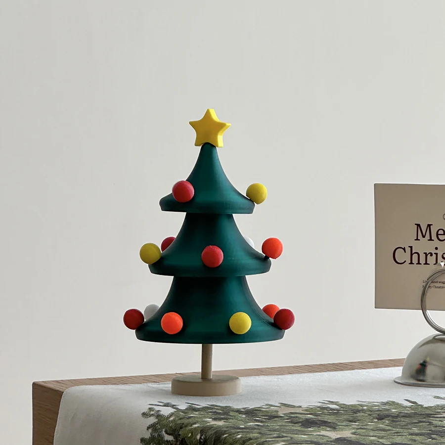 可愛い猫のパンソファデスク装飾：3Dプリンタ製クリスマスアイテムの実用性とシーン適用