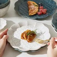 北欧風のスタイリッシュな陶器製飯碗【浮彫りデザイン・多用途・食器】