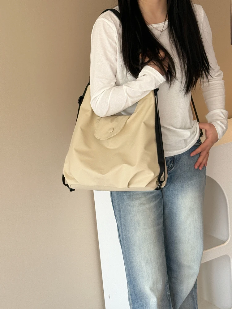 とにかく軽いバッグで通勤や日常を楽しくする方法は？
