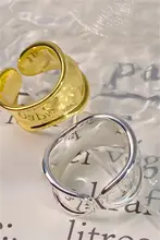 個性的なデザイン！不規則な金属リング【高級感・軽やかさ・ファッション対応】