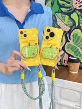 斜め掛けストラップ付きのイエロー携帯ケース【全包・スタンド機能対応・適用機種多数】