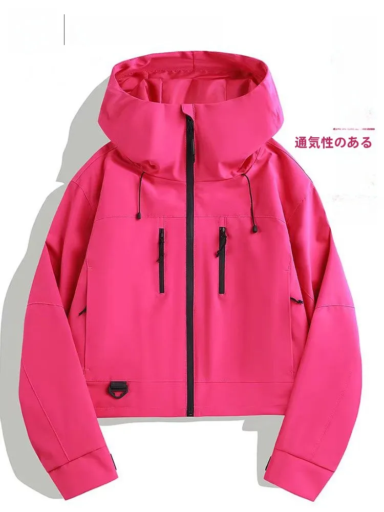 女性用ソフトシェルジャケット：春秋防風対応の軽量デザインと3-in-1ライナー機能
