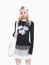 Y2K風ドット柄長袖Tシャツ【春用・女性向け・フィット】