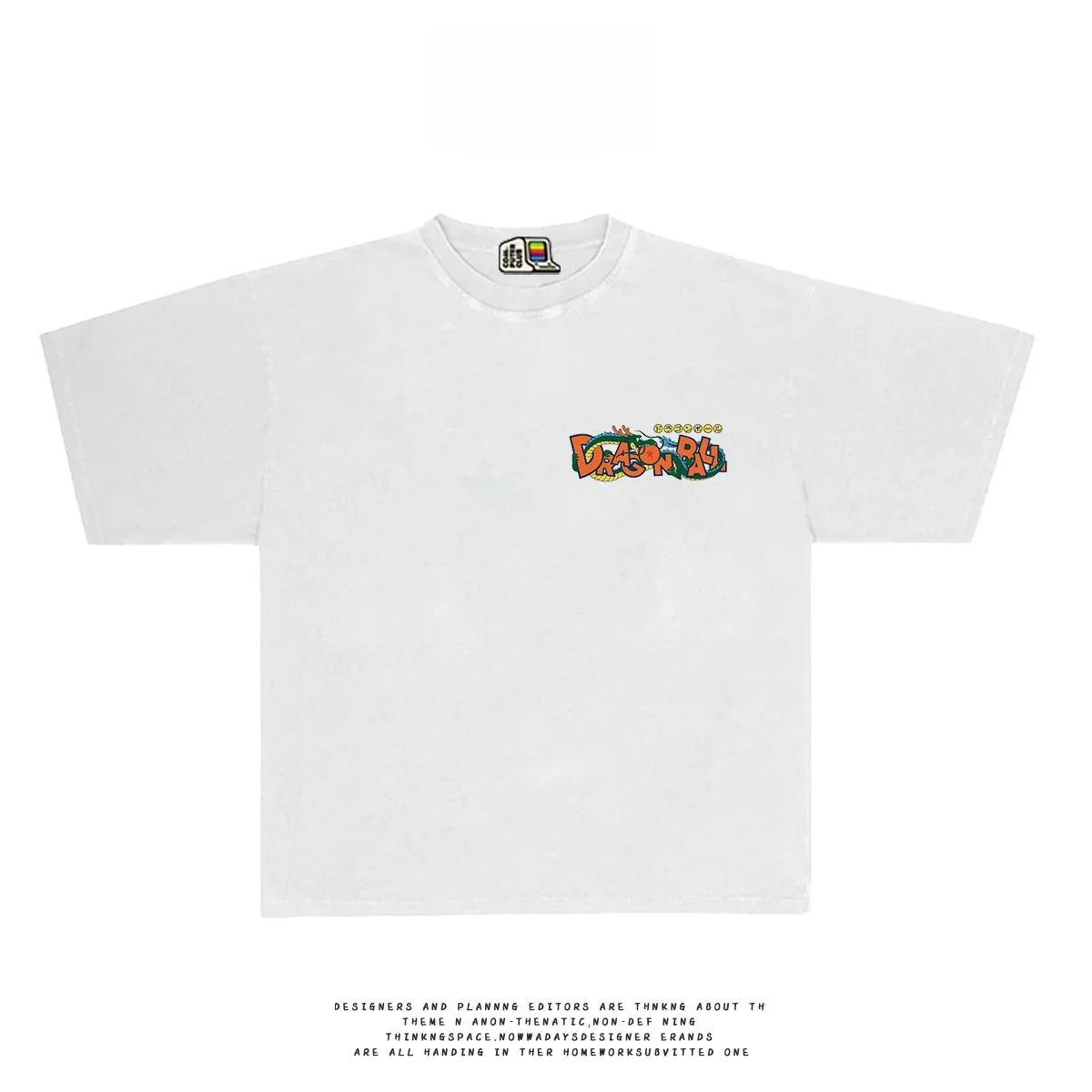ユニークデザインのオーバーサイズ半袖Tシャツ：ダサいパーカーを防ぐカジュアルスタイルの実用性