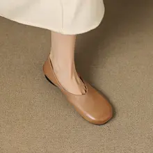 レトロな擦り色の一脚蹬ローファーシューズ【平底・女性用・巫女風】