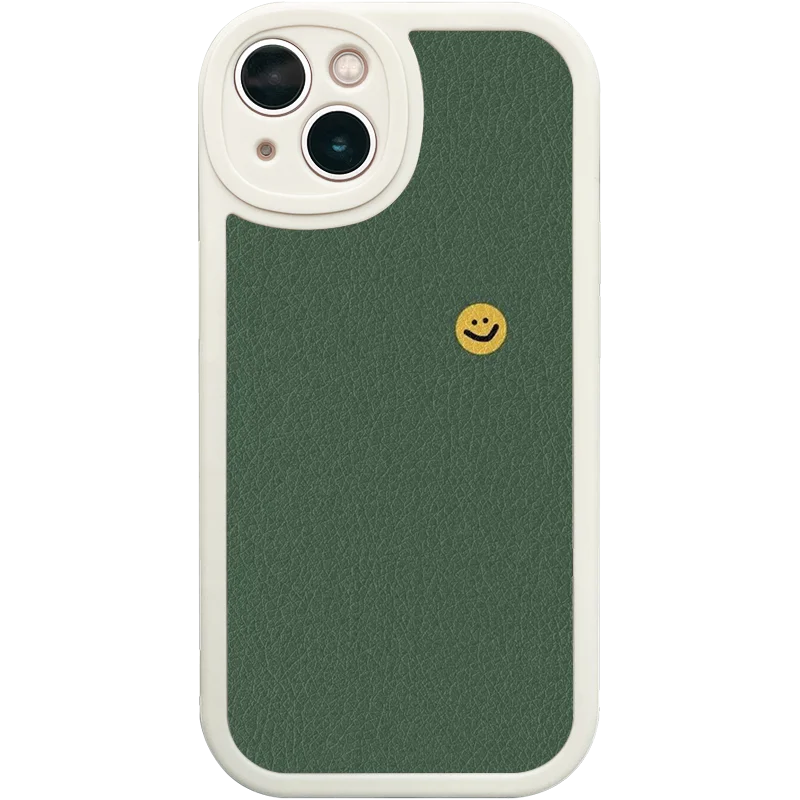5インチ以下スマホに合うスマホケースは？ベージュや黄色、チェーン付きでどう選ぶ？