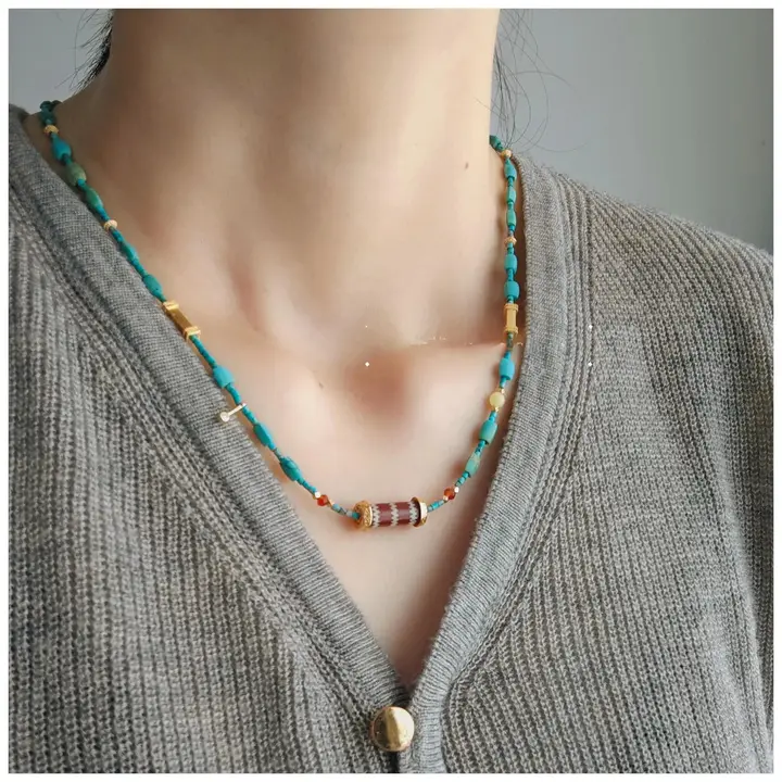 天然アフガニスタンターコイズビンテージネックレス【レッドアゲート天珠使用・オリジナルデザイン】