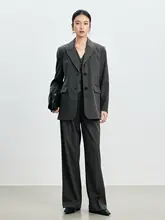 深灰色ストライプデザイン 高級感あるシングルボタンのジャケットベスト（セットアップ対応）