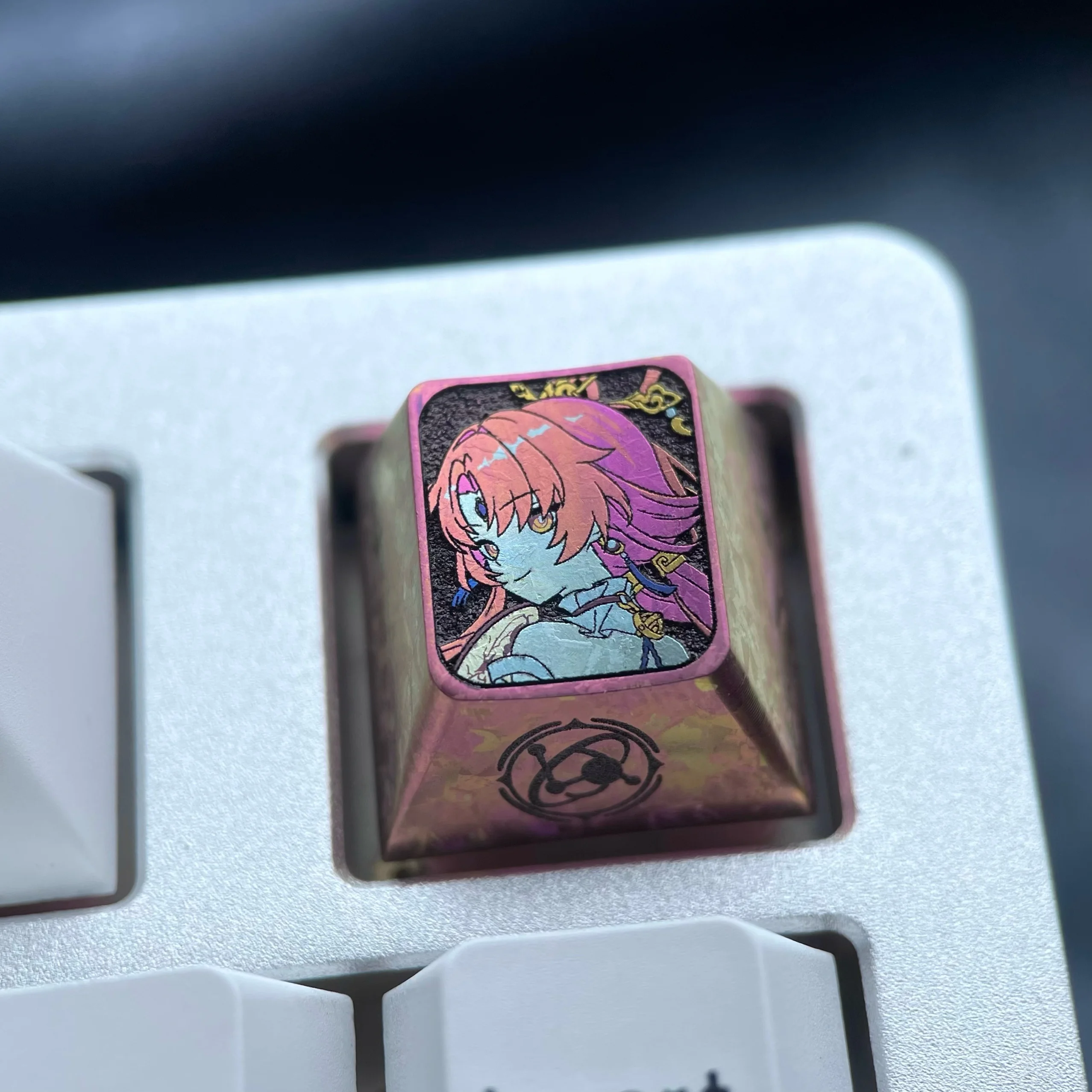 _capslockキーが誤って押されるのはなぜ？その解決法としておすすめのキーボードキーキャップとは？