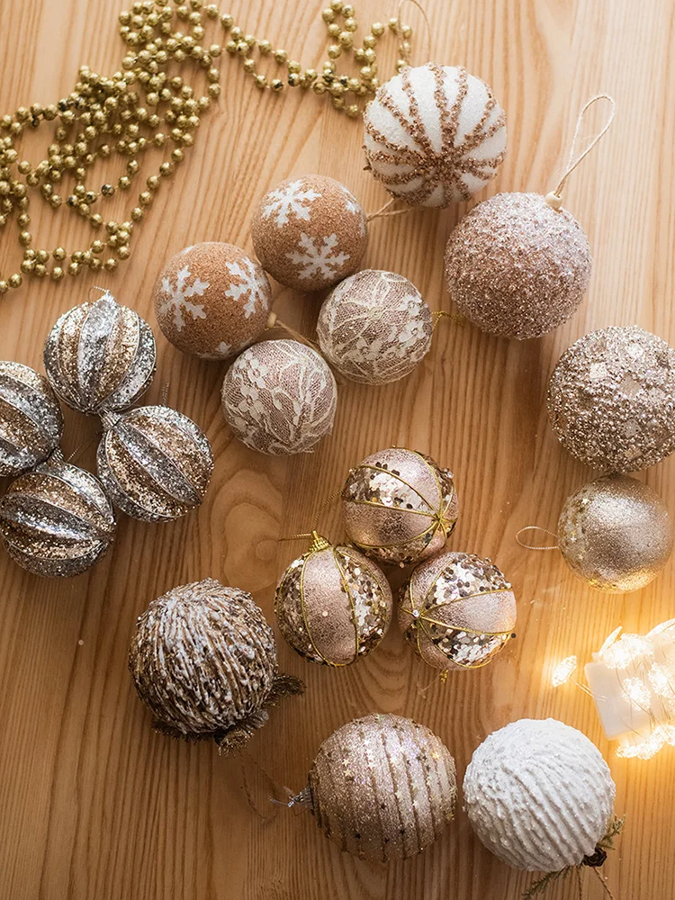 シャンパンゴールド雪景色オーナメント：クリスマスツリー用のリボン付き装飾品の実用性と使い方