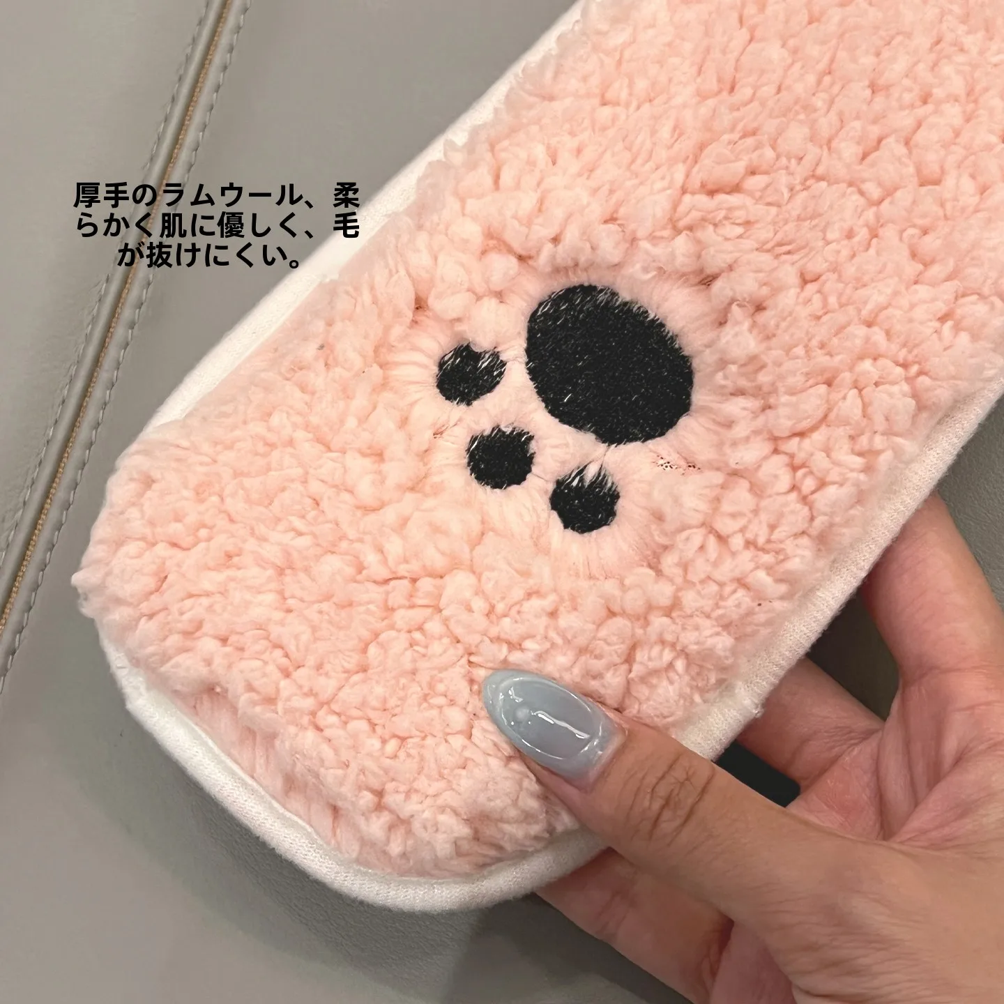 犬用トイレシートを選ぶときに迷うのは、本当にデザインか機能か？