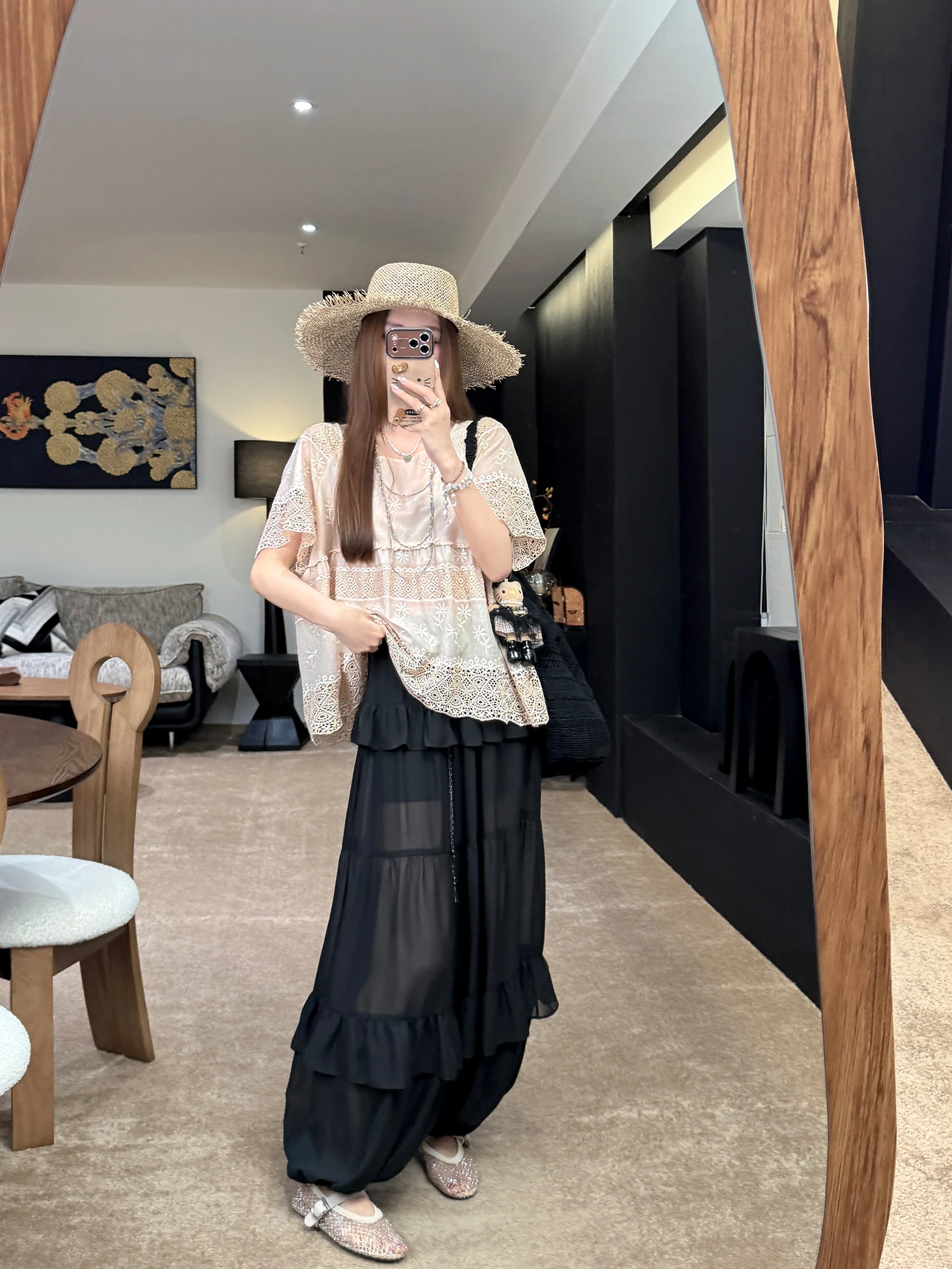 2026年夏、シルエットが綺麗なパンツ レディースはどう選ぶ？