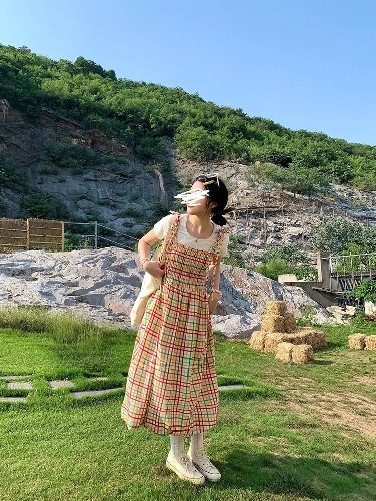 レース付きTシャツ：ぽっちゃり女子の夏カジュアルコーデに最適な日常スタイル