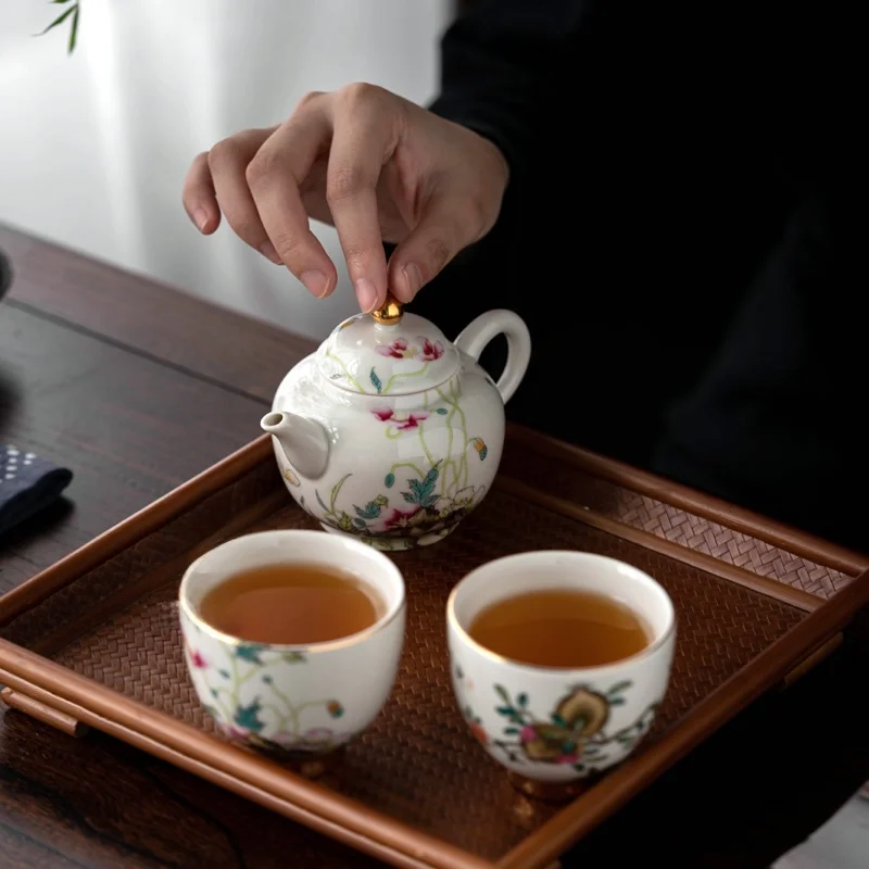 おしゃれな茶壺を選ぶときに迷うのは、なぜ？