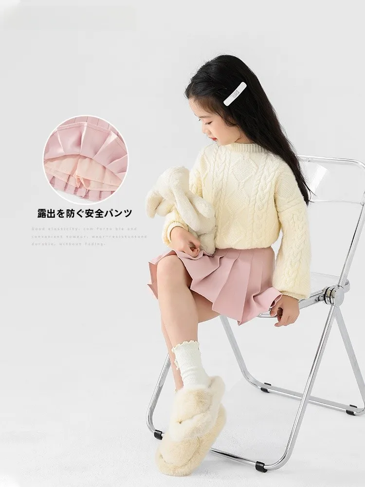 ちょいギャル風百褶スカート：淑女スタイルに合うミニスカートの実用性とデザイン解析
