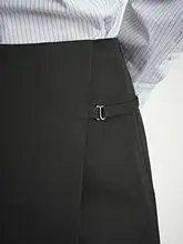 オレンジ色のデザインのフレアパンツ【レディース・カジュアル・春用】（セットアップ対応）