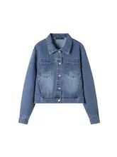 復古デザインの薄青色デニムジャケット【ファッション性・レディース】