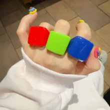 カラフルなゴスロリスタイルの指輪【四角形・キュートデザイン・グリッター仕上げ】