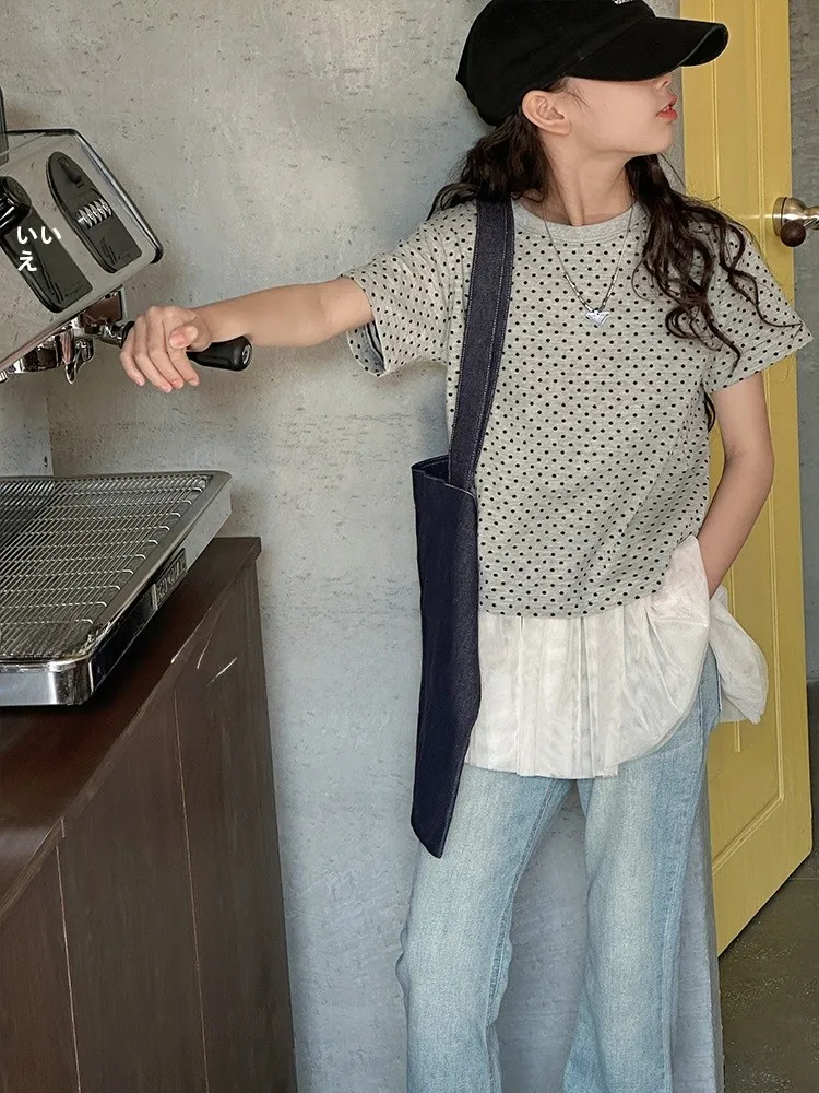 ドット柄 子供用半袖Tシャツの実用性と季節適応性を徹底解説